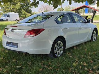 Opel Insignia 2010-thumb-6