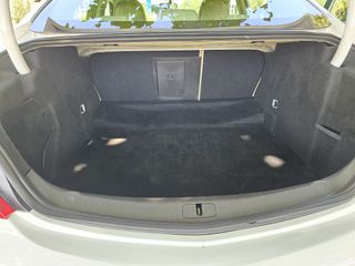 Opel Insignia 2010-thumb-14