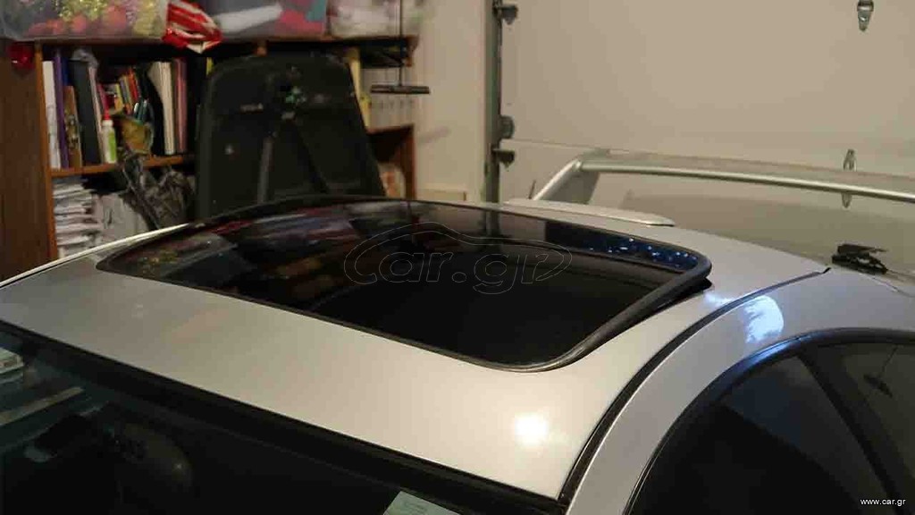 Celica 2005 ηλιοροφή γυαλινη