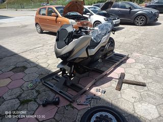Honda Forza 750 2025-thumb-1