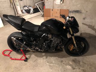 Kawasaki Z 1000 2004