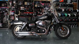 Harley Davidson DYNA FAT BOB 2009 Willie G™ Skull Collection-thumb-5