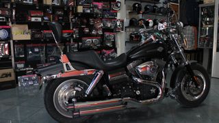 Harley Davidson DYNA FAT BOB 2009 Willie G™ Skull Collection-thumb-23