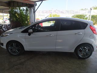 Ford Fiesta 2016 euro6/navi/parktonic 0 τελη κυκλ/ριας!!!-thumb-2