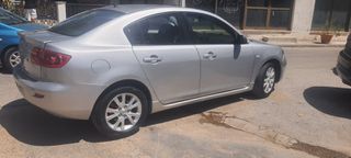 Mazda 3 2004 SEDAN