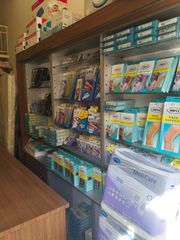 Έπιπλα Φαρμακείου