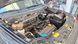 Land Rover Freelander 2003-thumb-7