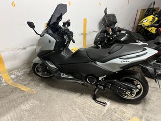 Yamaha TMAX 560 Tech Max 2025-thumb-5