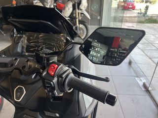Yamaha TMAX 560 Tech Max 2025-thumb-10