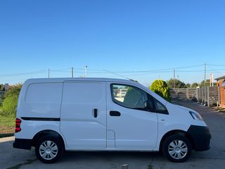 Nissan NV 200 2016 Diesel-thumb-6