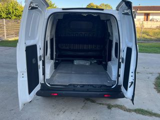 Nissan NV 200 2016 Diesel-thumb-12