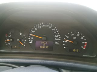 Mercedes-Benz CLK 200 2002 Elegance-thumb-3