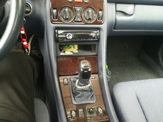Mercedes-Benz CLK 200 2002 Elegance-thumb-18