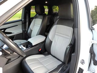 Land Rover Range Rover Evoque 2019 * D150 R-dynamic S * 4WD*Matrix-thumb-12