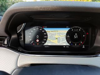 Land Rover Range Rover Evoque 2019 * D150 R-dynamic S * 4WD*Matrix-thumb-15