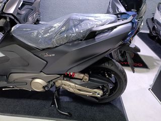 Kymco AK 575 Premium 2026 PREMIUM FULL ΔΩΡΑ Η ΕΚΠΤΩΣΗ !!!-thumb-2