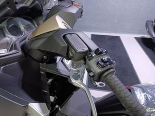 Kymco AK 575 Premium 2026 PREMIUM FULL ΔΩΡΑ Η ΕΚΠΤΩΣΗ !!!-thumb-10