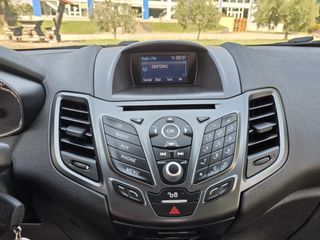 Ford Fiesta 2015 1.5 D Euro 6-thumb-17