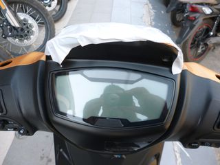 Piaggio Medley 200 2026 S MY26 EU5+ ORO OPACO-thumb-6