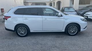 Mitsubishi Outlander 2020 PHEV 4WD PLUG-IN  ΟΡΟΦΗ NAVI ΕΛΛΗΝΙΚΟ-thumb-10