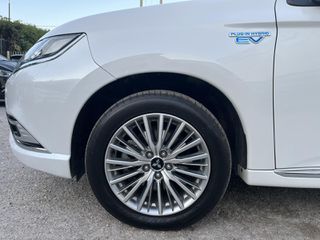 Mitsubishi Outlander 2020 PHEV 4WD PLUG-IN  ΟΡΟΦΗ NAVI ΕΛΛΗΝΙΚΟ-thumb-13