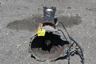Κιβώτιο Ταχυτήτων - Σασμάν Toyota Hiace 2.5 D4D 2KD 2001-2005 (4 βίδες στο πλακάκι του λεβιέ)
