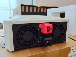SRNE 2KW / 12V PURE SINE WAVE INVERTER-thumb-2