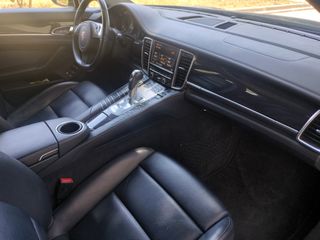 Porsche Panamera 2014 hybrid s-thumb-9