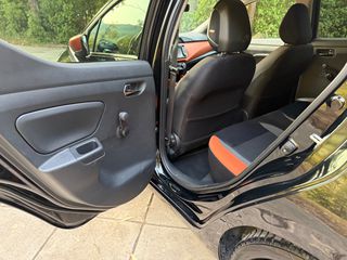 Nissan Micra 2017 N-CONNECTA BOSE PERSONALEDITION  NAVI CAMERA-thumb-44
