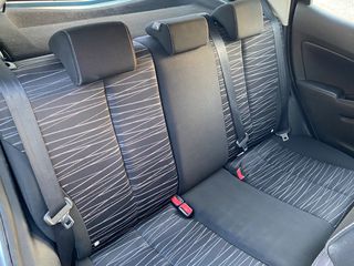 Mazda 2 2007-thumb-38
