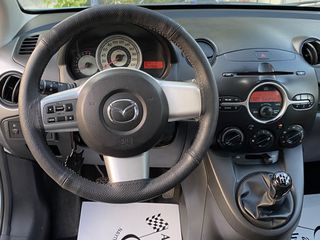 Mazda 2 2007-thumb-41