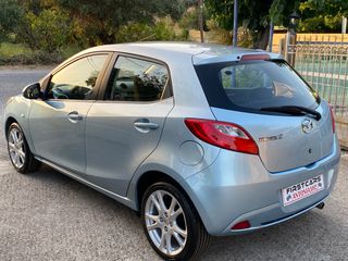 Mazda 2 2007-thumb-15