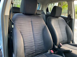 Mazda 2 2007-thumb-33