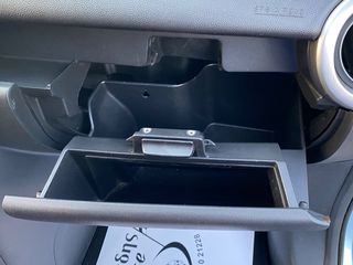 Mazda 2 2007-thumb-35