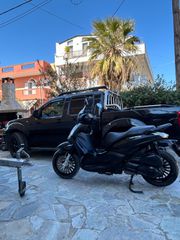 Piaggio Beverly 300i 2016 BEVERLY 300I-thumb-2