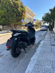 Piaggio Beverly 300i 2016 BEVERLY 300I-thumb-3