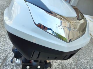Honda SH 150i 2022 ABS TOP BOX-thumb-17