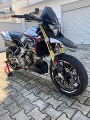 Aprilia Dorsoduro 750 2008