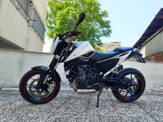 KTM 690 Duke 2016-thumb-2