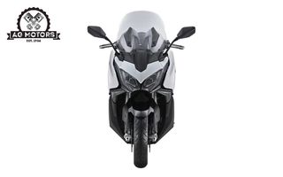 Kymco 2026 AK 575 PREMIUM-thumb-10