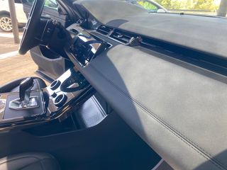 Land Rover Range Rover Evoque 2022 R-DYNAMIC D200SE SUNROOF FULL MATRIX-thumb-37