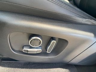 Land Rover Range Rover Evoque 2022 R-DYNAMIC D200SE SUNROOF FULL MATRIX-thumb-27