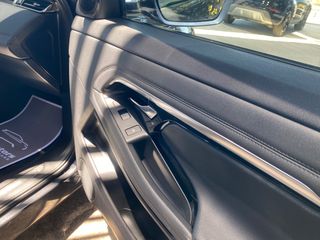 Land Rover Range Rover Evoque 2022 R-DYNAMIC D200SE SUNROOF FULL MATRIX-thumb-36
