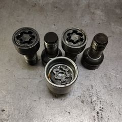 Μπουλόνια ασφαλείας group VW-thumb-3