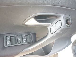 Volkswagen Polo 2017 TDI-thumb-8