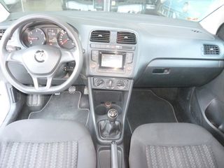 Volkswagen Polo 2017 TDI-thumb-12