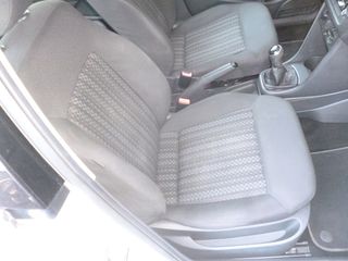 Volkswagen Polo 2017 TDI-thumb-14