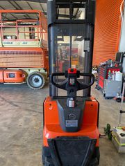 Toyota 2016 SWE120-thumb-1