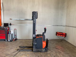 Toyota 2016 SWE120-thumb-10