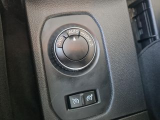 Dacia Duster 2019 4X4 DIESEL-thumb-45